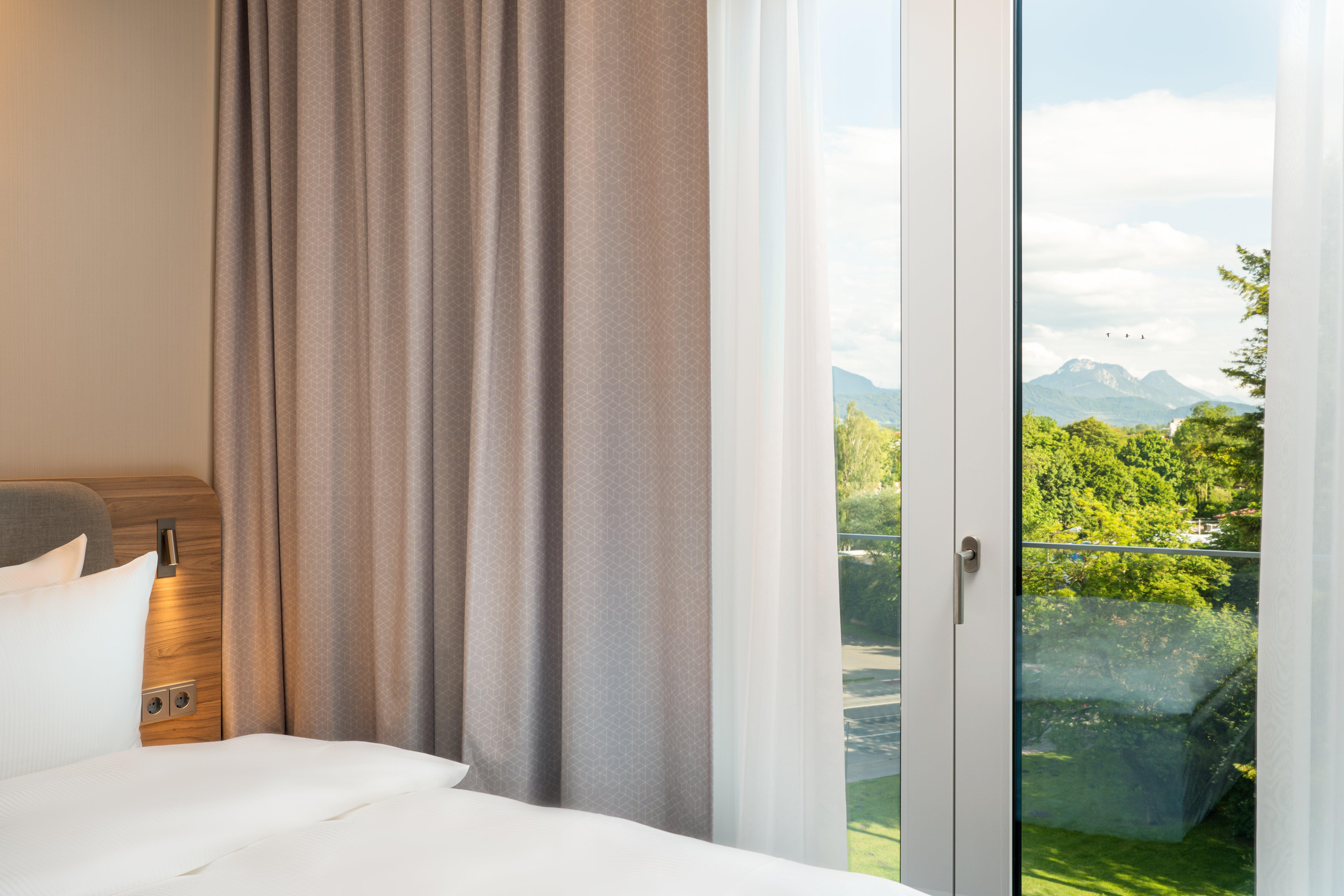 Holiday Inn Express - Rosenheim By Ihg Екстер'єр фото