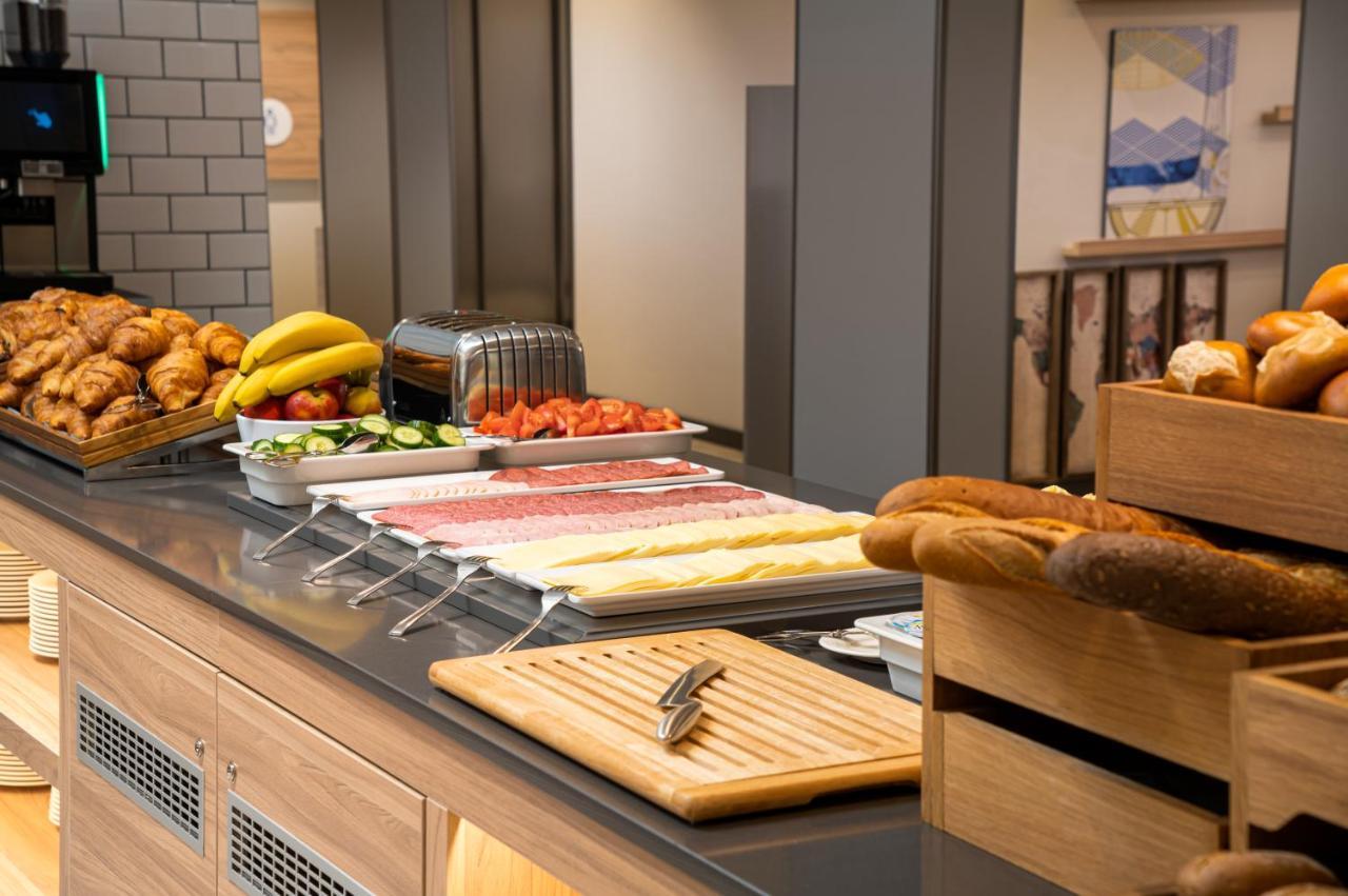 Holiday Inn Express - Rosenheim By Ihg Екстер'єр фото